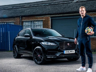 La asombrosa colección de autos de Harry Kane