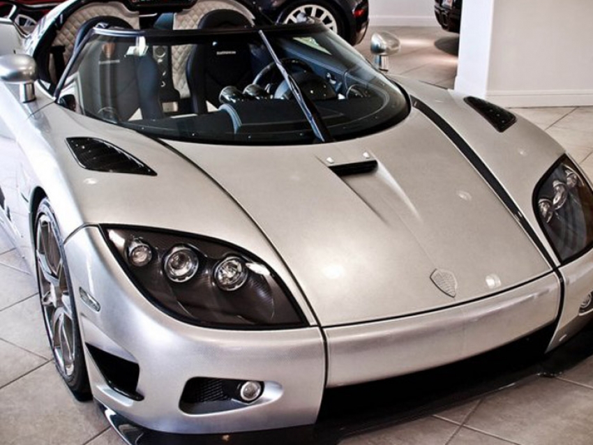 Floyd Mayweather y su nuevo Koenigsegg CCXR Trevita